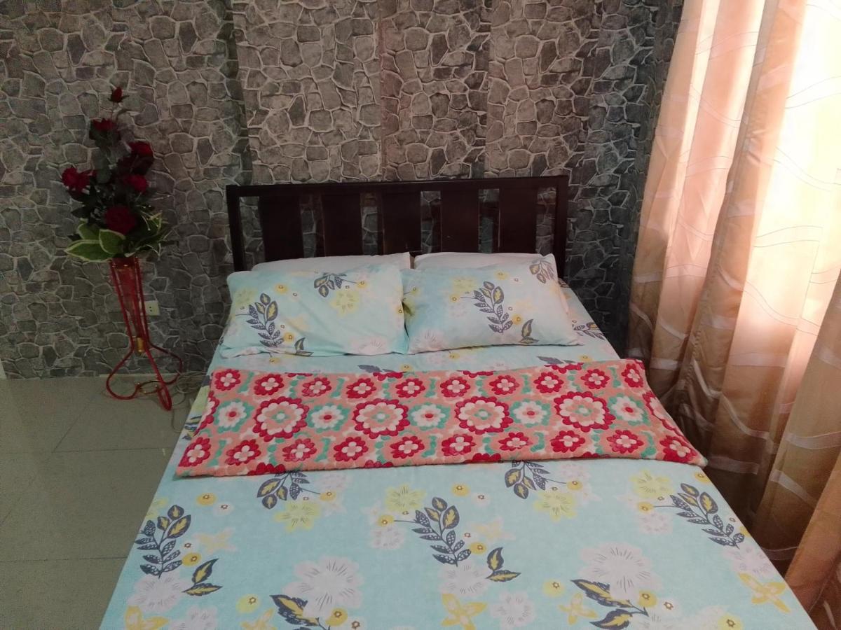 Emmanuel'S Service Apartment Near The Airport Manila Dış mekan fotoğraf