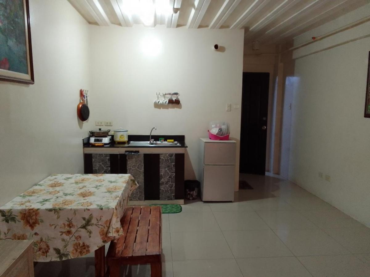 Emmanuel'S Service Apartment Near The Airport Manila Dış mekan fotoğraf
