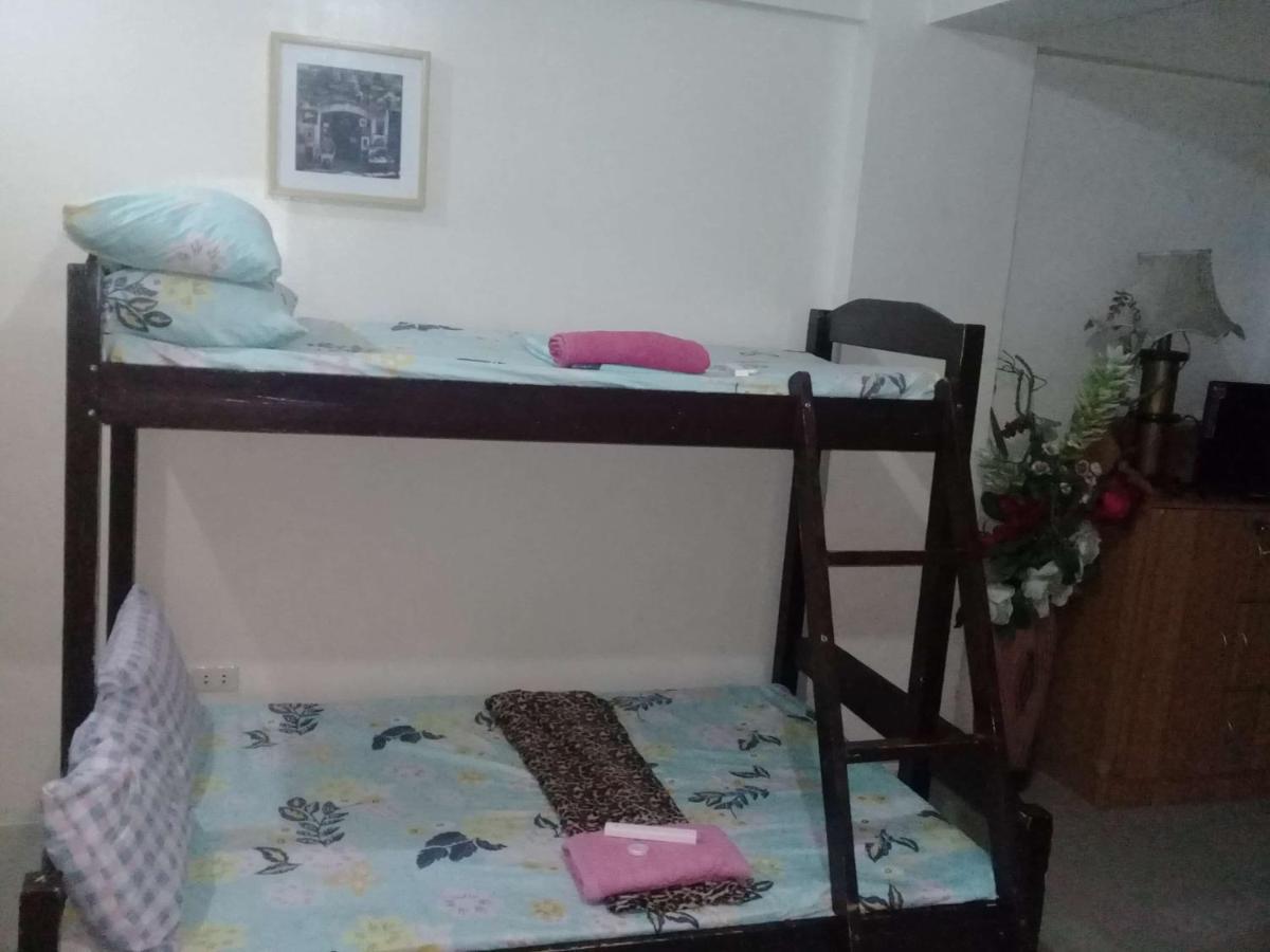 Emmanuel'S Service Apartment Near The Airport Manila Dış mekan fotoğraf