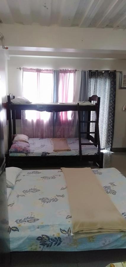 Emmanuel'S Service Apartment Near The Airport Manila Dış mekan fotoğraf
