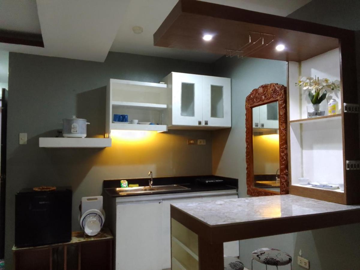 Emmanuel'S Service Apartment Near The Airport Manila Dış mekan fotoğraf