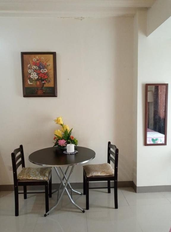 Emmanuel'S Service Apartment Near The Airport Manila Dış mekan fotoğraf